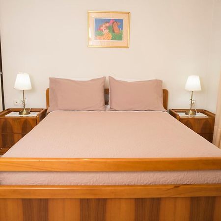 Maisonette With Garden In The Heart Of The Historical Kalamata Center מראה חיצוני תמונה